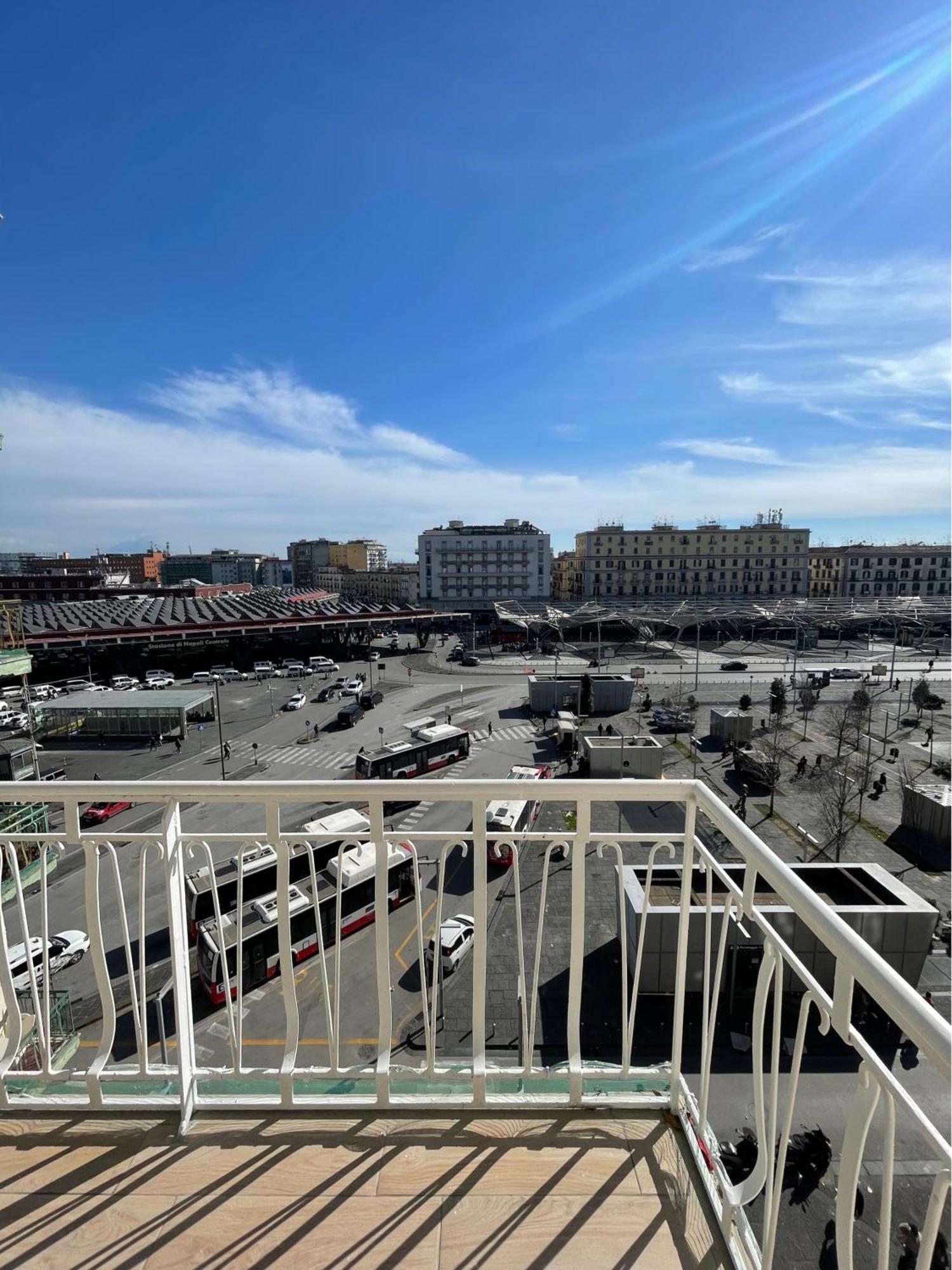 Napoli Central Suites *