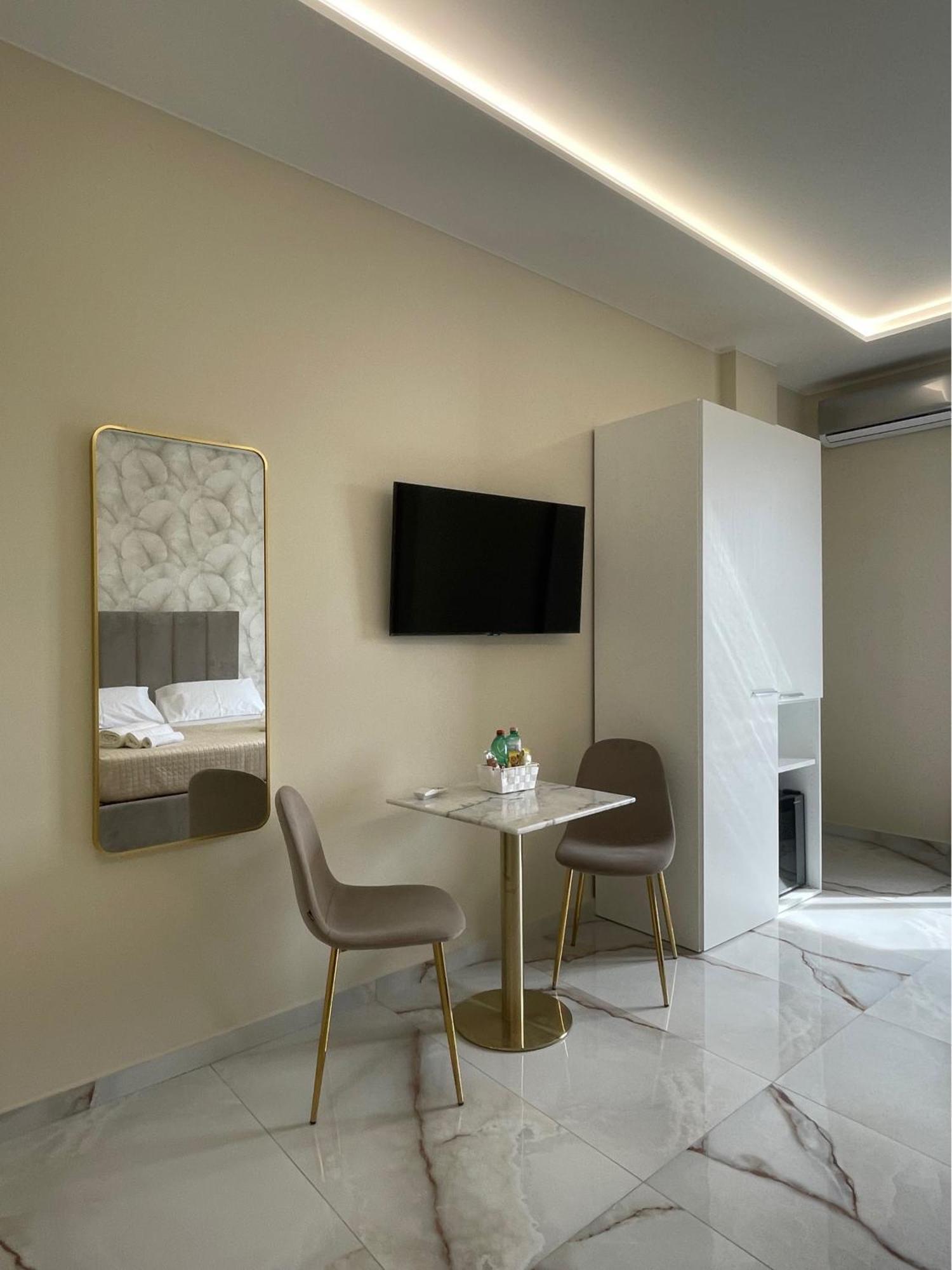 Maison d'hôtes Napoli Central Suites Naples